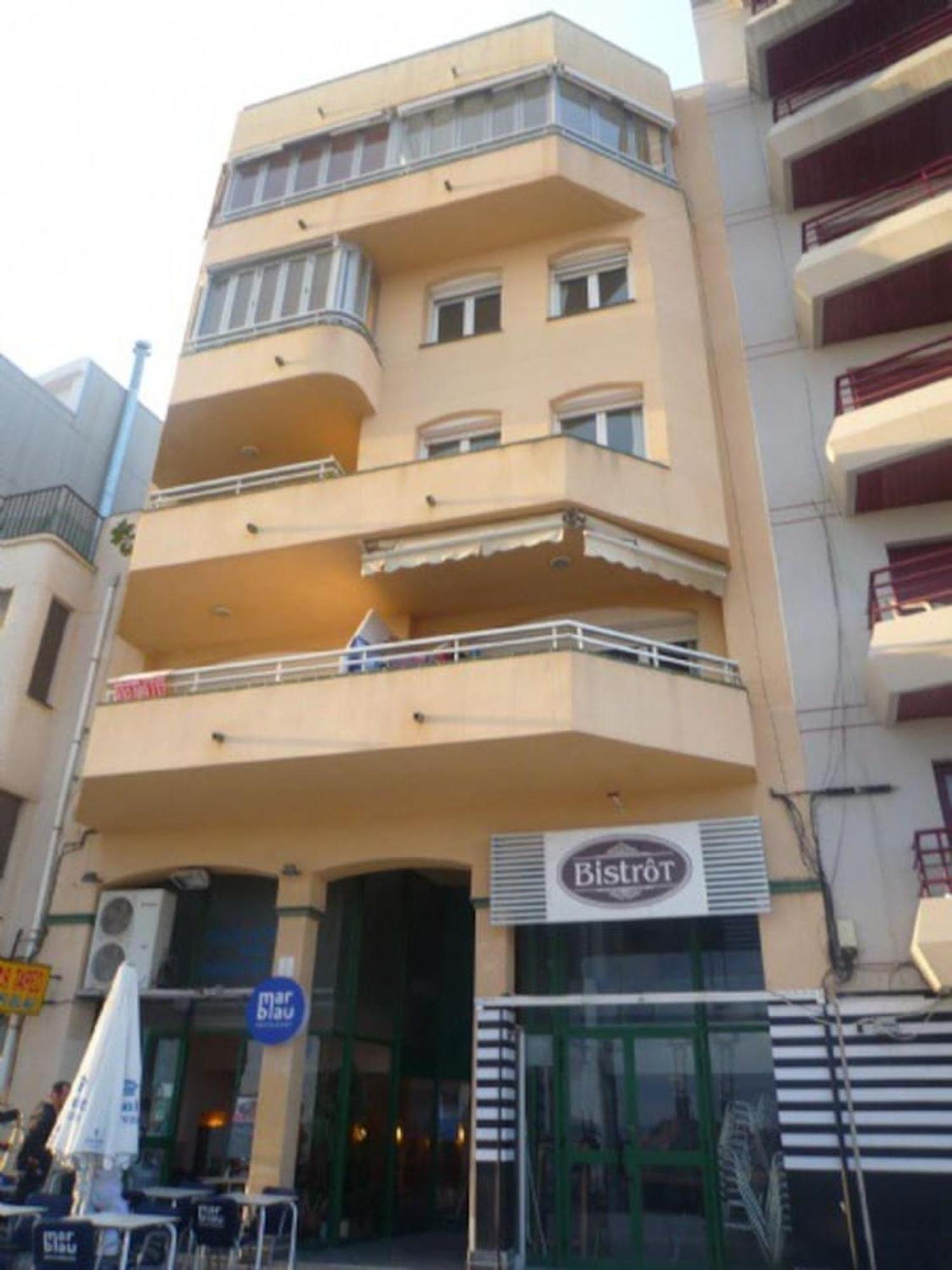 Spacious Apartment With Sea View Terrace In Calafell Exteriör bild